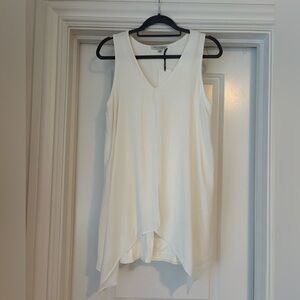 Green Envelope White Sleeveless V-Neck Mini Dress